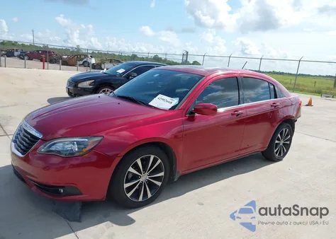 2011 Chrysler 200 S from USA, damaged, VIN 1C3BC8FG7BN567299